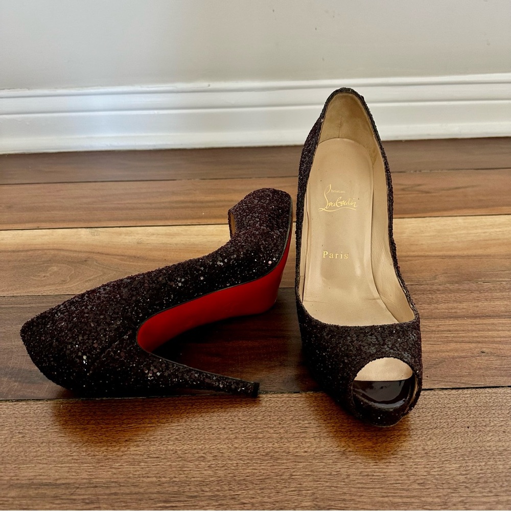Christian Louboutin Black Glitter Dragonfly Purple Sparkle  4” Heel EU Size 39.5